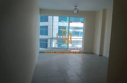 Empty Room image for: Apartment - 1 Bedroom - 2 Bathrooms for rent in Park Terrace - Dubai Silicon Oasis - Dubai, Image 1