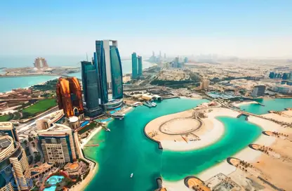 Apartment - 2 Bedrooms - 3 Bathrooms for rent in Etihad Tower 4 - Etihad Towers - Corniche Road - Abu Dhabi