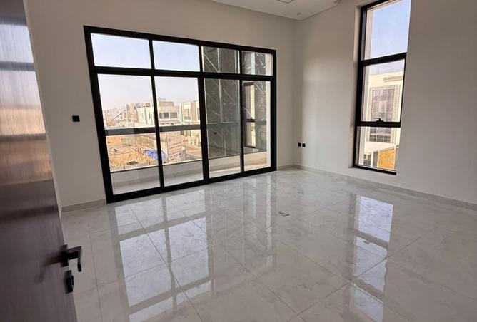 15743205 - صورة العقار 2