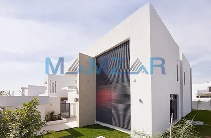 Outdoor House image for: Villa - 7 Bedrooms for sale in West Yas - Yas Island - Abu Dhabi, Image 1