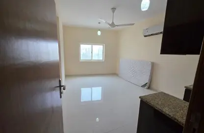 Apartment - Studio - 1 Bathroom for rent in Ajman Corniche Residences - Ajman Corniche Road - Ajman