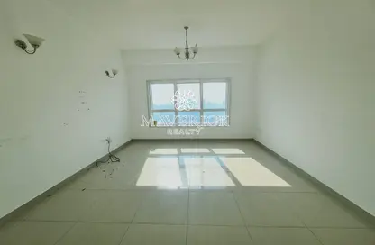 Empty Room image for: Apartment - 1 Bedroom - 2 Bathrooms for rent in Al Habtoor Tower - Al Taawun Street - Al Taawun - Sharjah, Image 1
