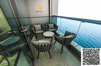 دوبلكس - 3 غرف نوم - 4 حمامات للبيع في برج الكورنيش - طريق كورنيش عجمان - عجمان