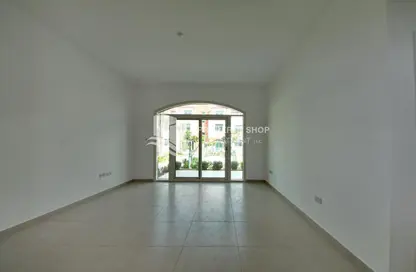 Apartment - 1 Bedroom - 2 Bathrooms for sale in Waterfall District - Al Ghadeer - Abu Dhabi