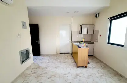 Apartment - Studio - 1 Bathroom for rent in Al Shamsi 2 - Muwaileh Commercial - Sharjah