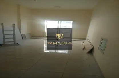شقة - غرفة نوم - 2 حمامات للايجار في أورينت تاور 2 - أورينت تاور - البستان - عجمان