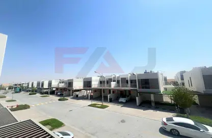 Townhouse - 3 Bedrooms - 5 Bathrooms for sale in Violet - Damac Hills 2 - Dubai