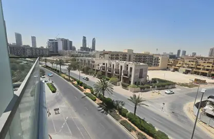Apartment - 1 Bedroom - 2 Bathrooms for sale in Lumina Vista Residences - Jumeirah Village Circle - Dubai