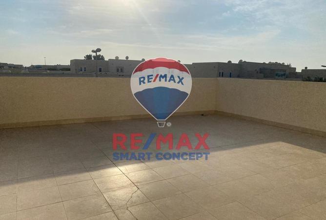 Villa - 5 Bedrooms - 6 Bathrooms for sale in Desert Style - Al Reef Villas - Al Reef - Abu Dhabi
