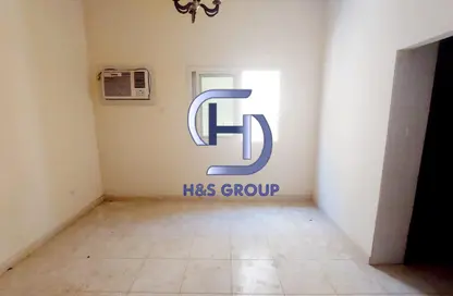 Apartment - Studio - 1 Bathroom for rent in Muwailih Building - Muwaileh - Sharjah