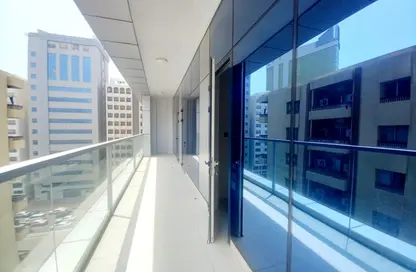 Apartment - 2 Bedrooms - 3 Bathrooms for rent in Electra Street - Abu Dhabi