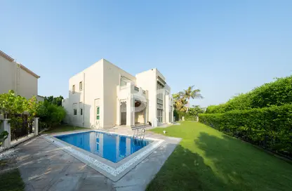 Villa - 4 Bedrooms - 5 Bathrooms for sale in Entertainment Foyer - Islamic Clusters - Jumeirah Islands - Dubai