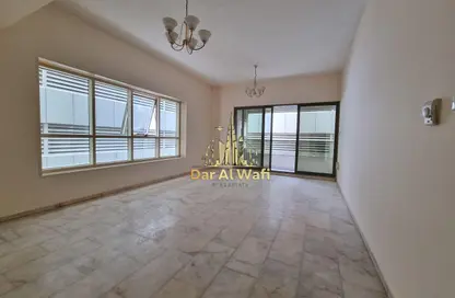 Apartment - 2 Bedrooms - 2 Bathrooms for rent in Zakhir Tower 3 - Zakhir Towers - Al Taawun - Sharjah
