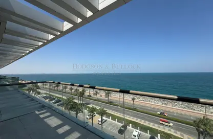Apartment - 2 Bedrooms - 4 Bathrooms for sale in The 8 - The Crescent - Palm Jumeirah - Dubai