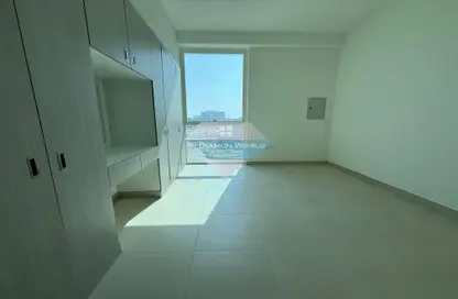 Apartment - Studio - 1 Bathroom for rent in Khalifa City A - Khalifa City - Abu Dhabi