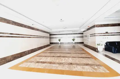 Apartment - 1 Bedroom - 2 Bathrooms for rent in The Square 1 - Muwaileh Commercial - Sharjah