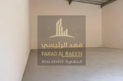 مستودع - استوديو - 1 حمام للايجار في أم الثعوب - أم القيوين