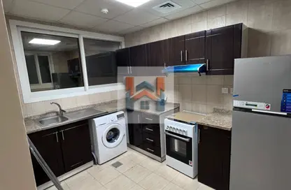 Apartment - Studio - 1 Bathroom for rent in Jasmine Towers - Garden City - Ajman