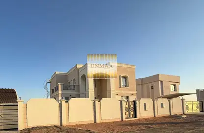 Villa - 5 Bedrooms - 6 Bathrooms for rent in Al Riffa - Ras Al Khaimah