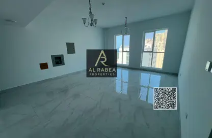 Apartment - 2 Bedrooms - 2 Bathrooms for rent in Corniche Tower - Ajman Corniche Road - Ajman