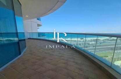 Duplex - 3 Bedrooms - 5 Bathrooms for rent in Corniche Road - Abu Dhabi