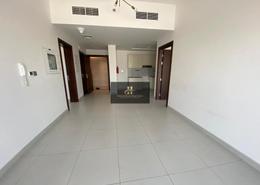 صورةغرفة فارغة لـ: شقة - 2 غرف نوم - 2 حمامات للكراء في بوابة بن غاطي - قرية الجميرا سركل - دبي, صورة 1