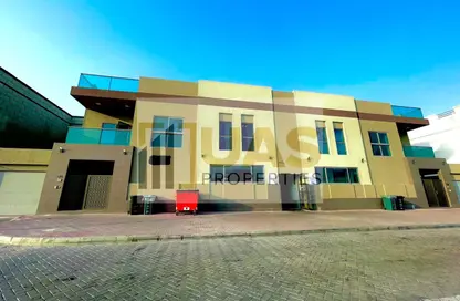 Townhouse - 7 Bedrooms - 7+ Bathrooms for rent in Al Barsha 2 - Al Barsha - Dubai