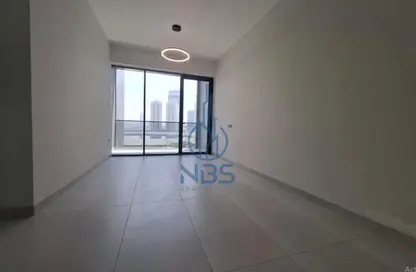شقة - غرفة نوم - 2 حمامات للايجار في الأمل تاور - مدينة دبي الرياضية - دبي