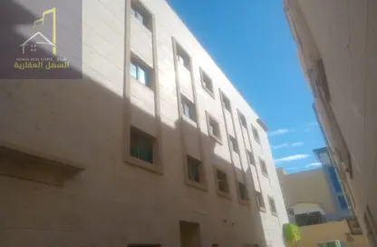 عمارة بالكامل - 8 غرف نوم - 8 حمامات للبيع في الثاني مويلح - تجارية مويلح - الشارقة