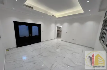 شقة - 1 حمام للايجار في مدينة الرياض - أبوظبي