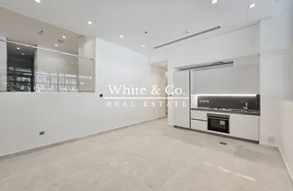 شقة - غرفة نوم - 2 حمامات للبيع في الاسترليني الشرقية - الاسترليني - الخليج التجاري - دبي