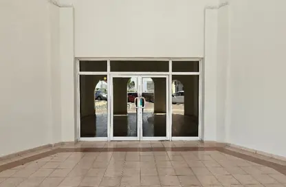Shop - Studio - 1 Bathroom for rent in China Cluster - International City - Dubai
