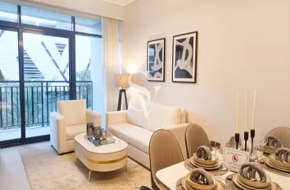 Living / Dining Room image for: Apartment - 1 Bedroom - 2 Bathrooms for sale in Legacy by Sunrise - Arjan - Dubai, Image 1