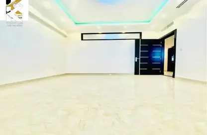 شقة - 3 غرف نوم - 3 حمامات للايجار في 2  الروضة - الروضة - عجمان