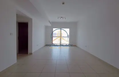 Apartment - 2 Bedrooms - 3 Bathrooms for rent in Oxford Building - Jumeirah Village Circle - Dubai