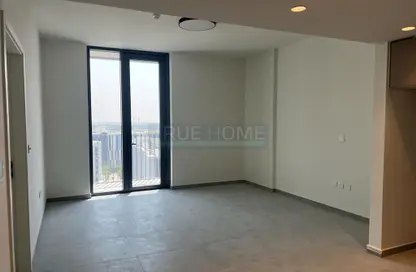 Empty Room image for: Apartment - 1 Bedroom - 2 Bathrooms for sale in The Boulevard 1 - Aljada - Sharjah, Image 1