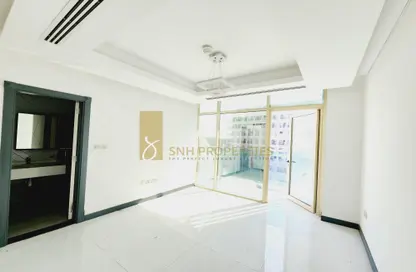 Empty Room image for: Apartment - 2 Bedrooms - 3 Bathrooms for rent in Samana Greens - Arjan - Dubai, Image 1