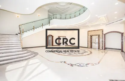 Villa - Studio - 7+ Bathrooms for rent in Shakhbout City - Abu Dhabi