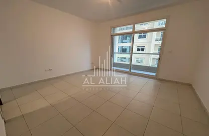 Empty Room image for: Apartment - 1 Bedroom - 2 Bathrooms for rent in Al Rawdah - Abu Dhabi, Image 1