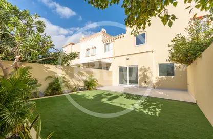 فيلا - 3 غرف نوم - 3 حمامات للبيع في الينابيع 9 - الينابيع - دبي