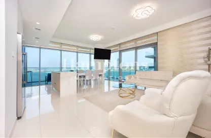 Apartment - 3 Bedrooms - 4 Bathrooms for sale in Beach Vista - EMAAR Beachfront - Dubai Harbour - Dubai