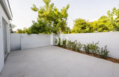 Townhouse - 3 Bedrooms - 4 Bathrooms for sale in Arabella Townhouses 3 - Arabella Townhouses - Mudon - Dubai