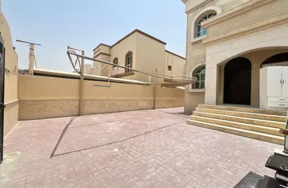 فيلا - 5 غرف نوم - 7 حمامات للايجار في 3 المويهات - المويهات - عجمان