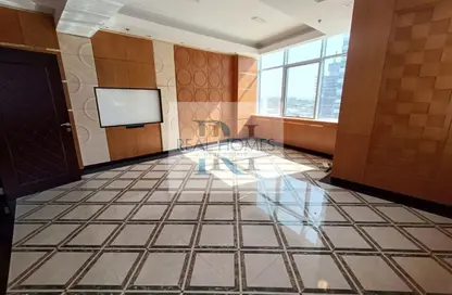 Office Space - Studio - 3 Bathrooms for rent in Mazaya Business Avenue BB2 - Mazaya Business Avenue - Jumeirah Lake Towers - Dubai