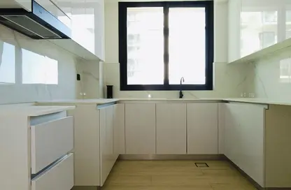 Apartment - 2 Bedrooms - 3 Bathrooms for rent in Binghatti LUNA - Jumeirah Village Circle - Dubai