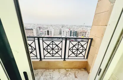 Apartment - 2 Bedrooms - 2 Bathrooms for rent in Muwaileh 29 Building - Muwaileh - Sharjah