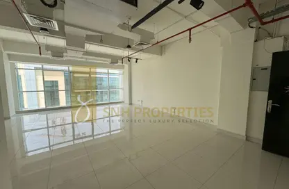 Office Space - Studio - 5 Bathrooms for rent in Diamond Business Center - Arjan - Dubai