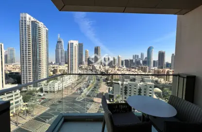 Apartment - 2 Bedrooms - 3 Bathrooms for sale in Vida Residence Downtown - Downtown Dubai - Dubai