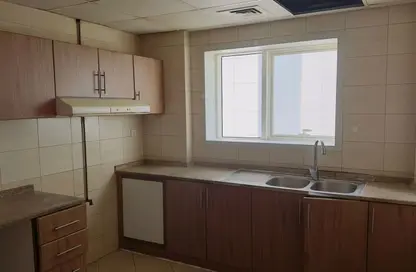 Apartment - 2 Bedrooms - 3 Bathrooms for rent in Al Majaz 2 - Al Majaz - Sharjah