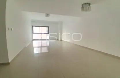 شقة - 2 غرف نوم - 2 حمامات للايجار في الرفاع - الرفاعة - بر دبي - دبي